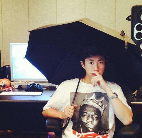 Umbrella Bản ballad ngày mưa cuốn trôi bảng xếp hạng Hàn tablo 4 Umbrella Bản ballad ngày mưa cuốn trôi bảng xếp hạng Hàn